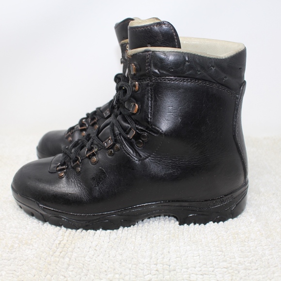 Lowa Baffin WXL Boots Mens US size 9.5 Hiking - Picture 4 of 8